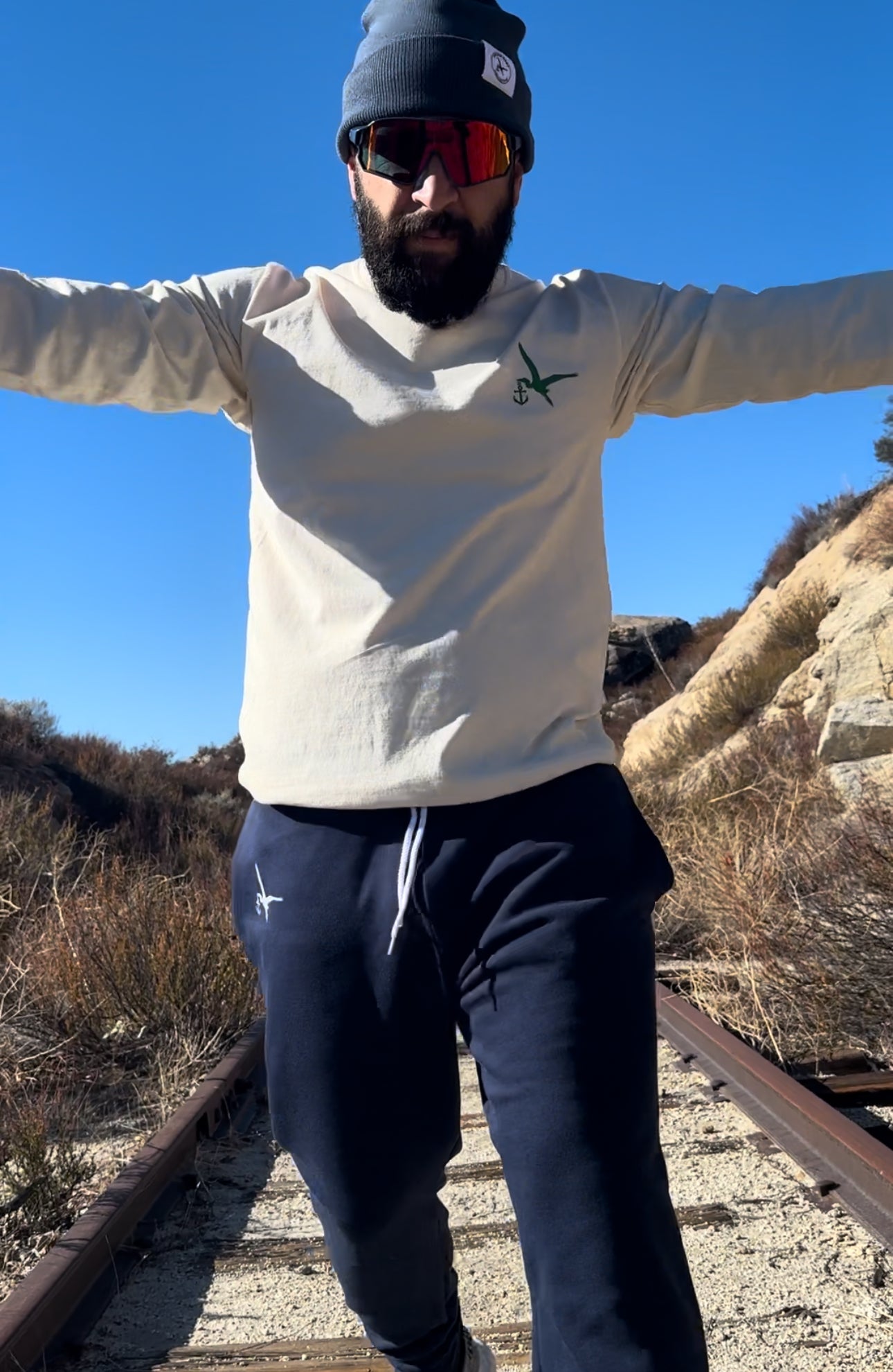 Todos Quieren Pigment Dyed Long Sleeve T Shirt