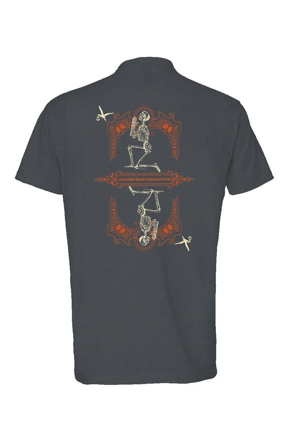 Card Praying Skeletons Indigo Short Sleeve T shirt